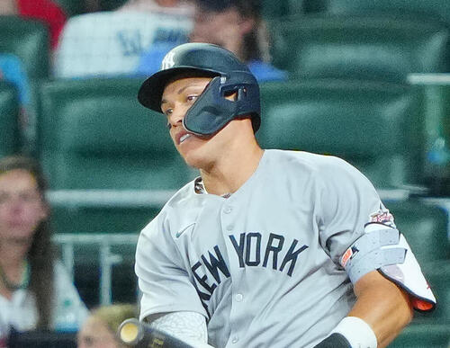 ジャッジの野球カード約8億円で売却、近代選手では最高額 スポーツ
