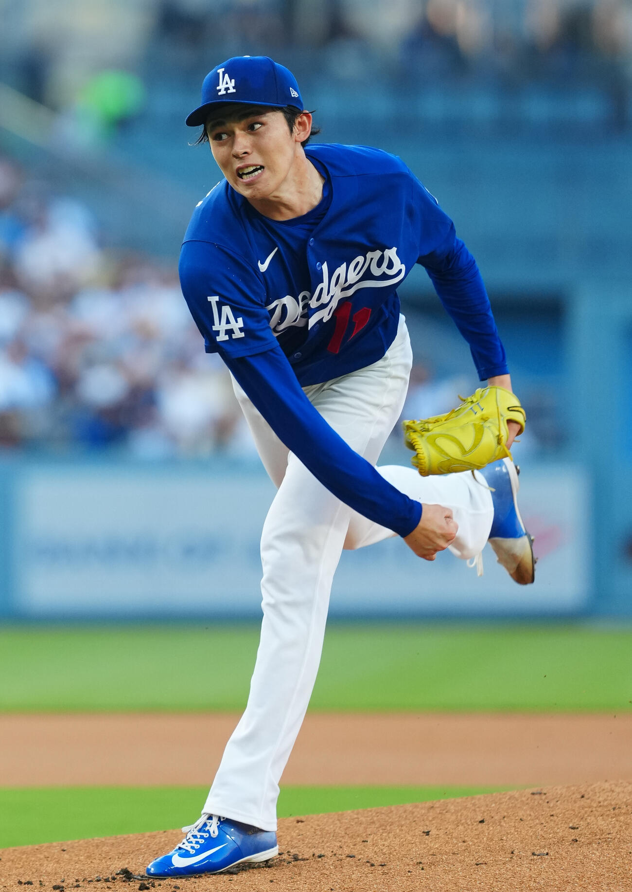 ドジャース対エンゼルス　力投するドジャース先発の佐々木（撮影・垰建太）
