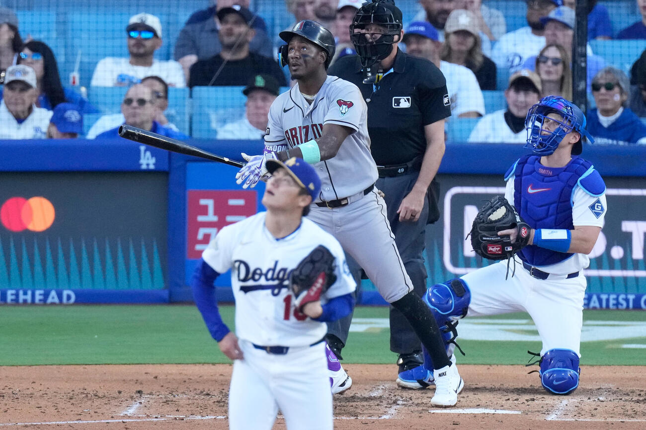 ドジャース山本由伸から2ランを放ったヘラルド・ペルドモ（AP）