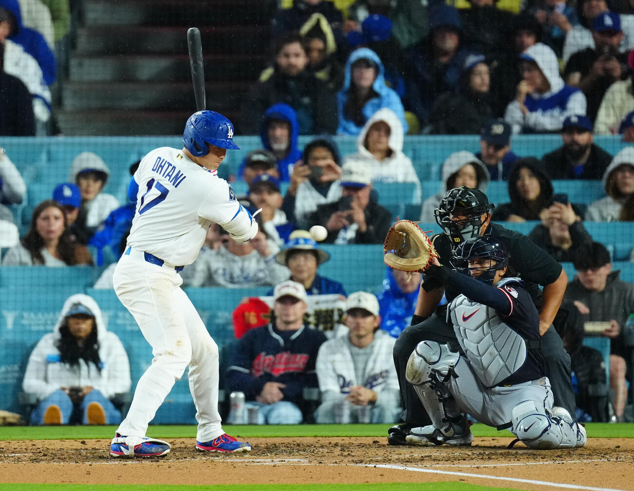 ドジャース対ガーディアンズ　5回裏ドジャース無死、四球を選ぶ大谷翔平＝2026年3月31日（現地時間）