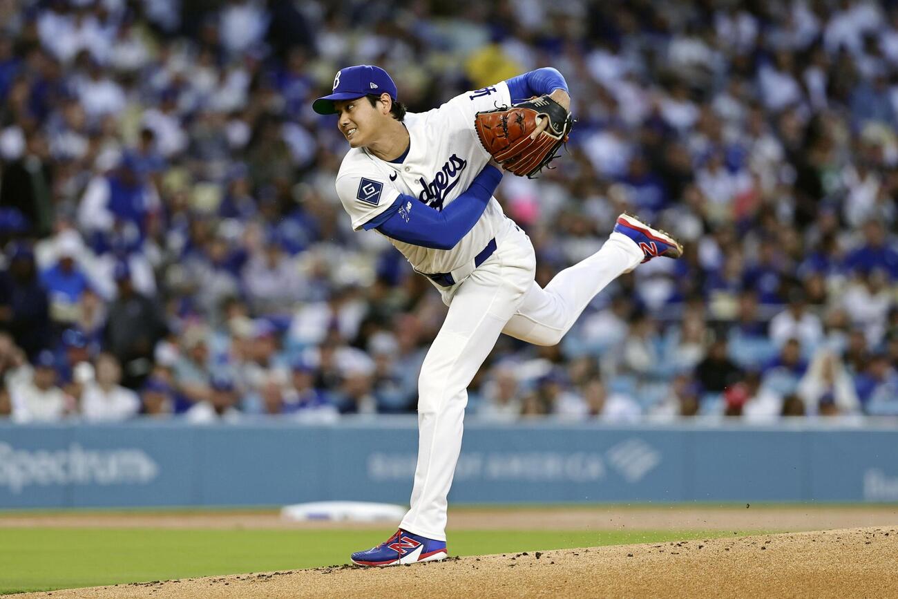 メッツ戦に先発登板したドジャース・大谷。打者としては先発メンバーから外れ、5年ぶりに投手専念での出場となった＝ロサンゼルス（共同）
