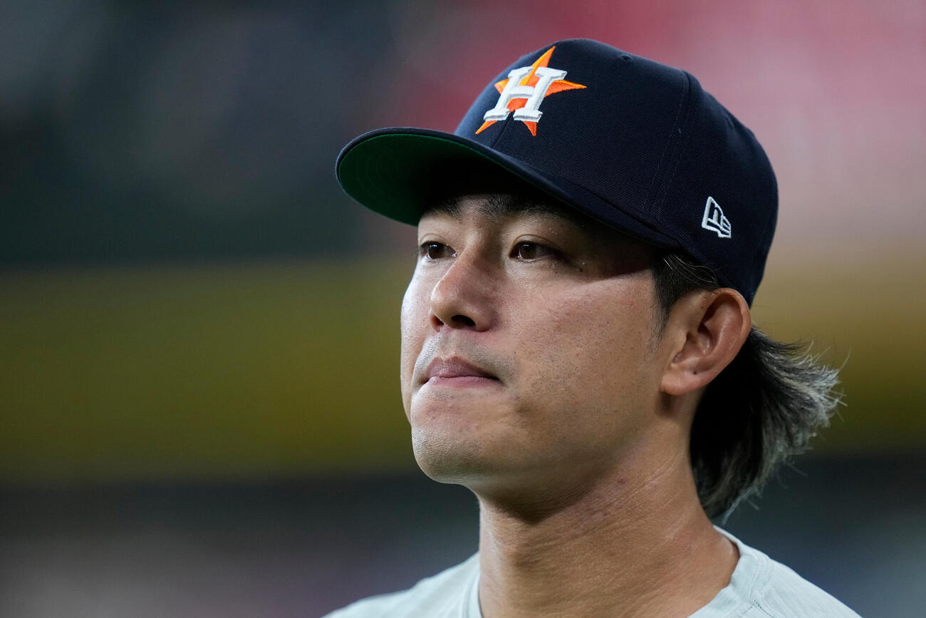 試合前練習に参加したアストロズ今井達也（AP）