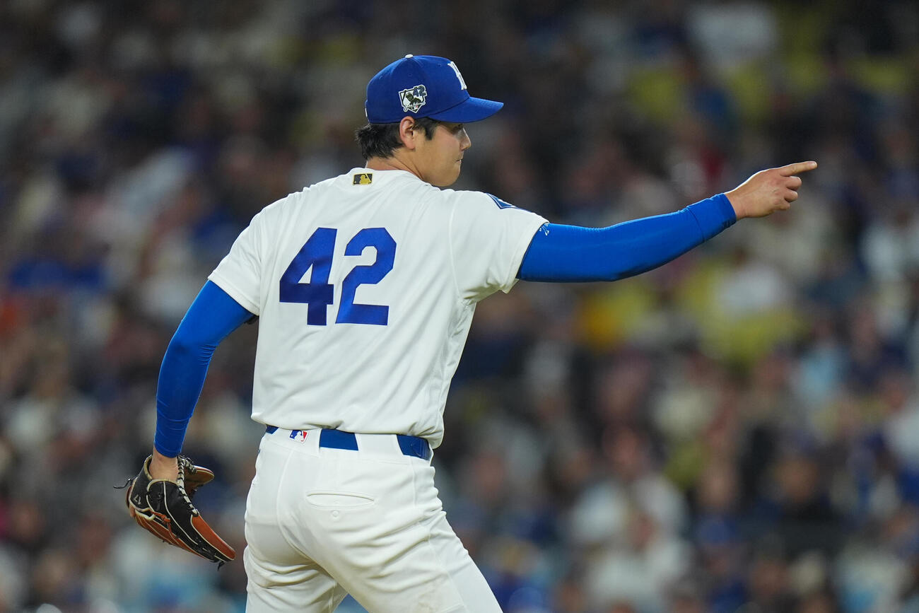 6回2死、ビシェットを三振に仕留めたドジャース大谷（AP）