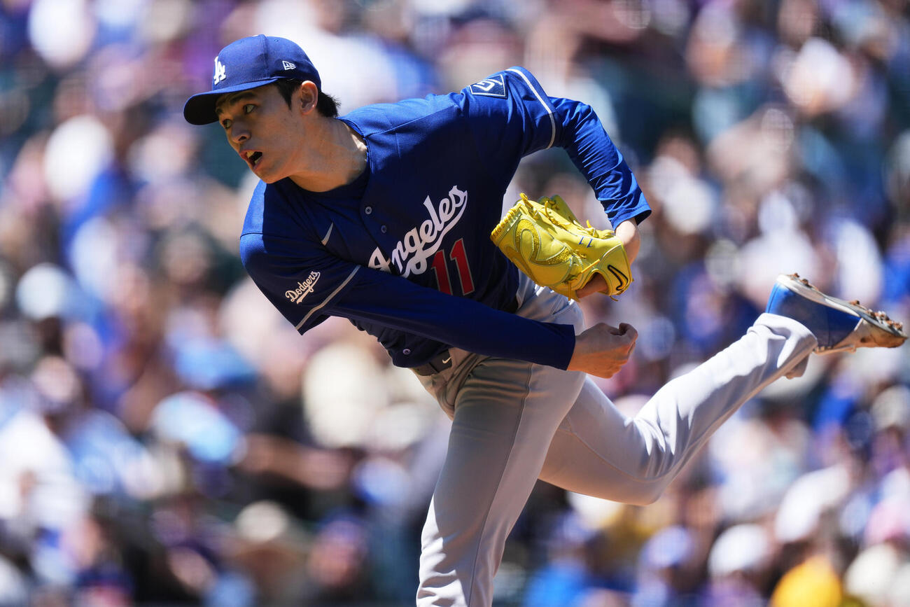 ロッキーズ戦に先発したドジャース佐々木 (AP）