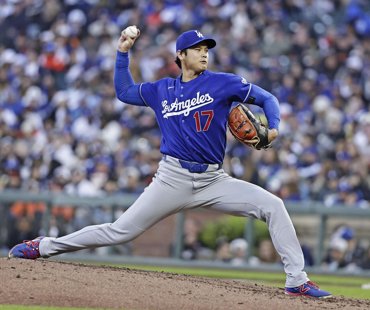 ジャイアンツ戦に先発登板したドジャース大谷＝サンフランシスコ（共同）