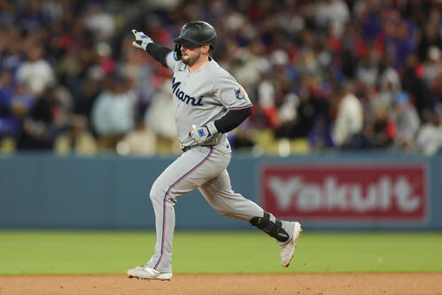 5回にドジャース山本由伸から逆転3ランを放ったマーリンズ・ヒックス（AP）
