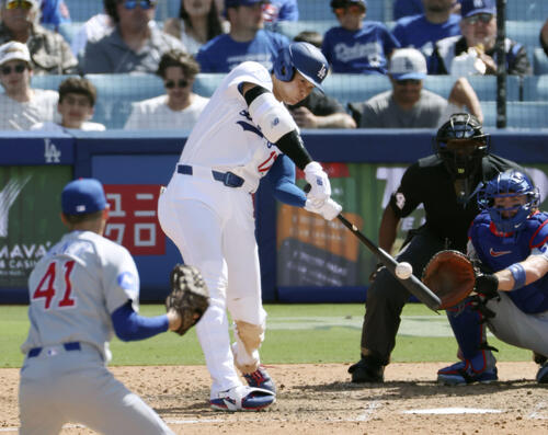 大谷翔平6号、メジャーでも“激レア本塁打”曲芸打ちで左投手から左方向