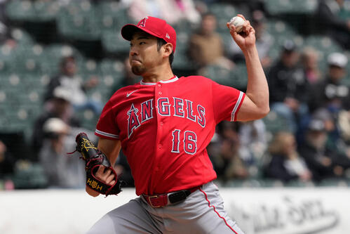 エンゼルス菊池雄星 2回無失点も左肩の張りで途中降板 村上との初対戦は左飛に抑える