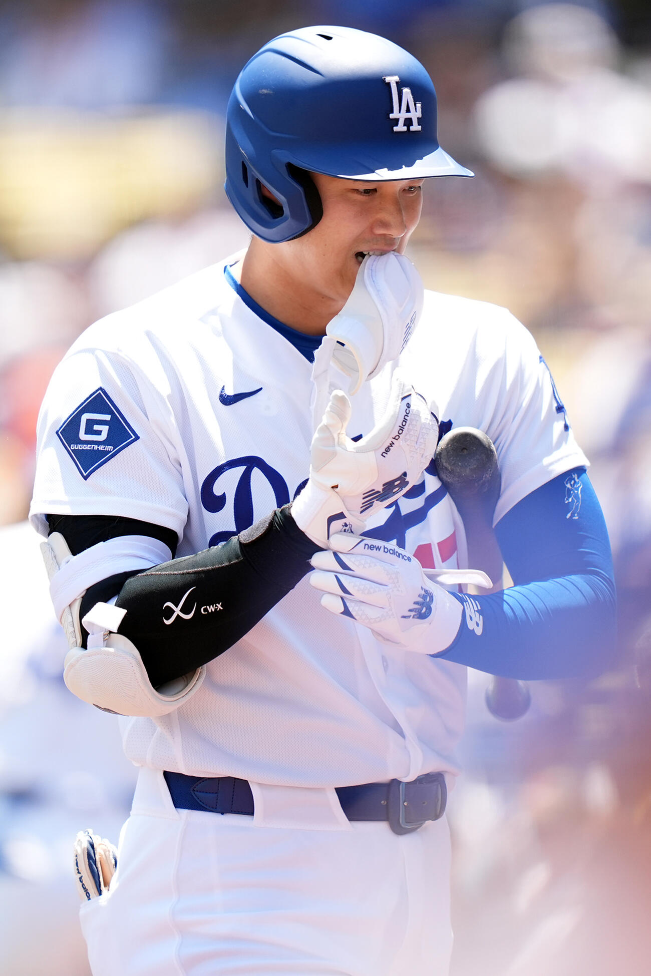 1回、三振に倒れたドジャース大谷(AP)