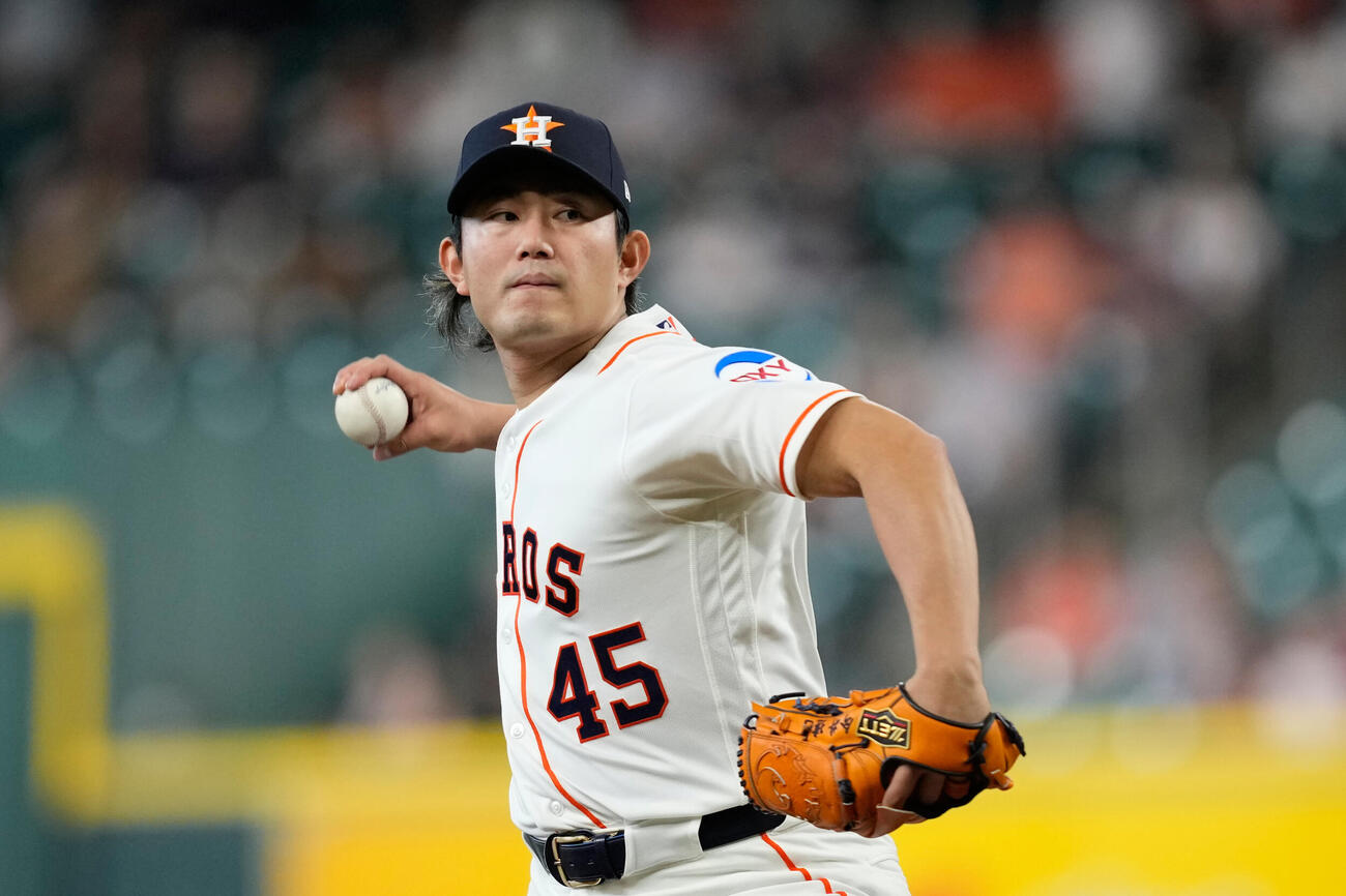 マリナーズ戦で力投するアストロズ今井達也（AP）