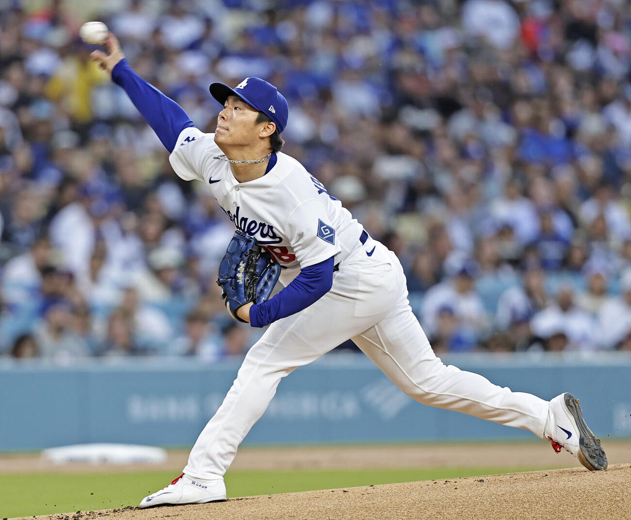 ジャイアンツ戦に先発したドジャース山本（共同）