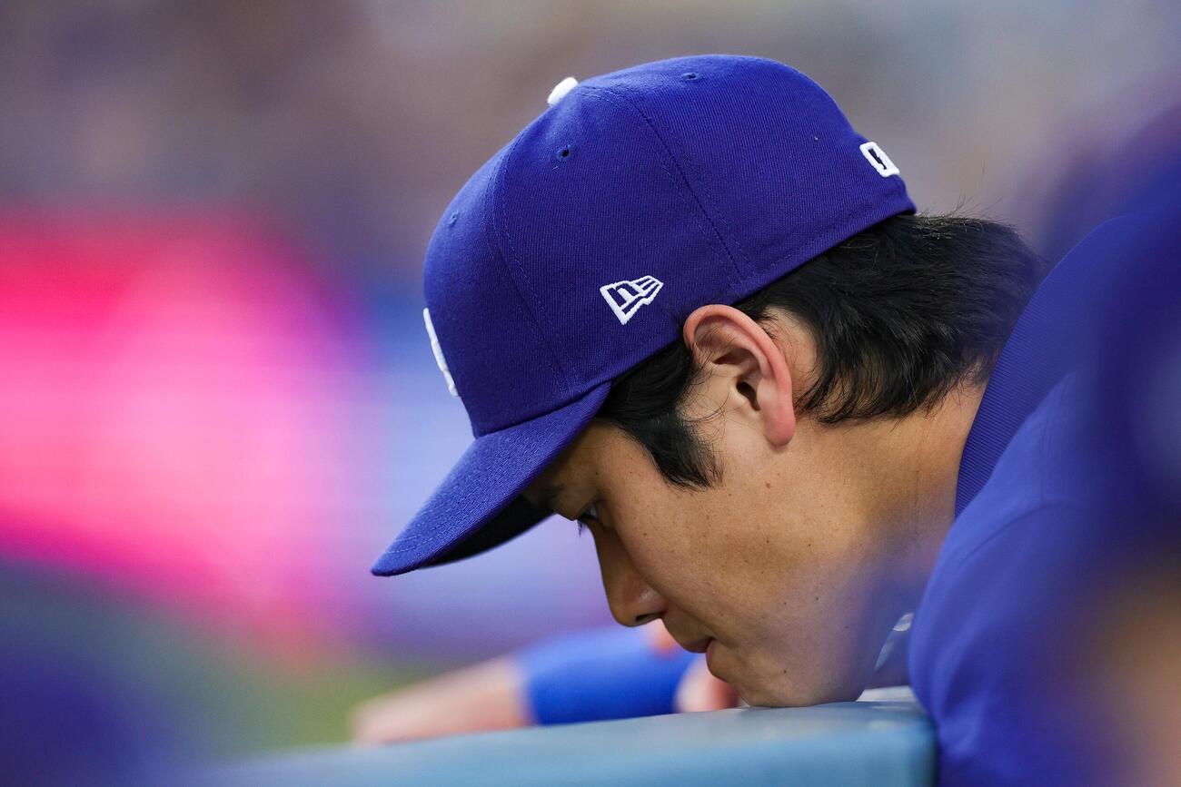 今季初めてスタメンを外れたドジャース大谷(AP)