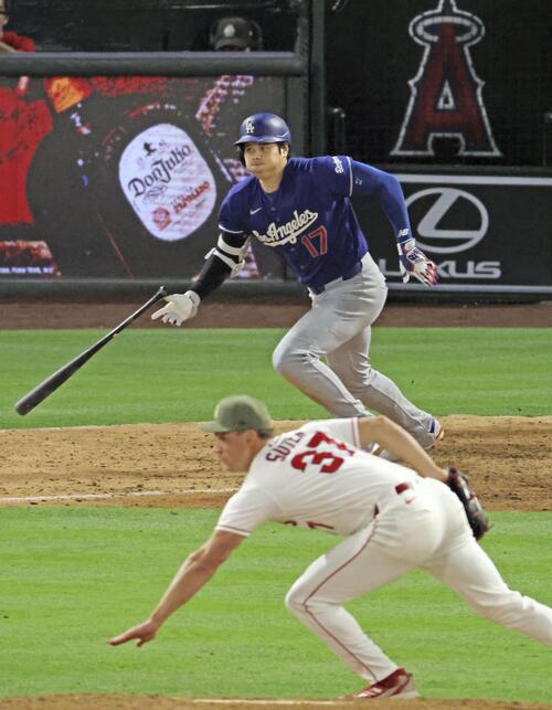 エンゼルス戦の9回、一ゴロに倒れたドジャース大谷＝アナハイム（共同）