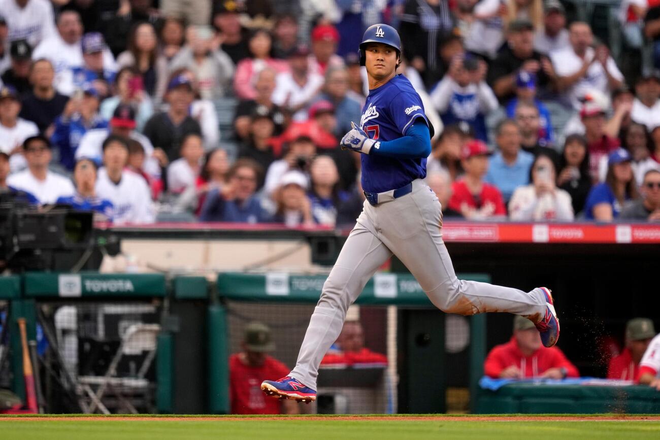 エンゼルス戦1回、ドジャース大谷翔平はスミスの犠飛で先制のホームイン（AP)