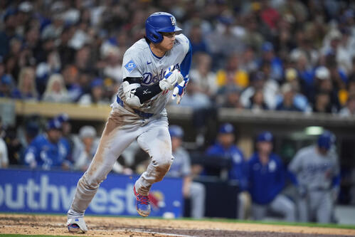 5回、二ゴロも打点を稼いだドジャース大谷翔平(AP)
