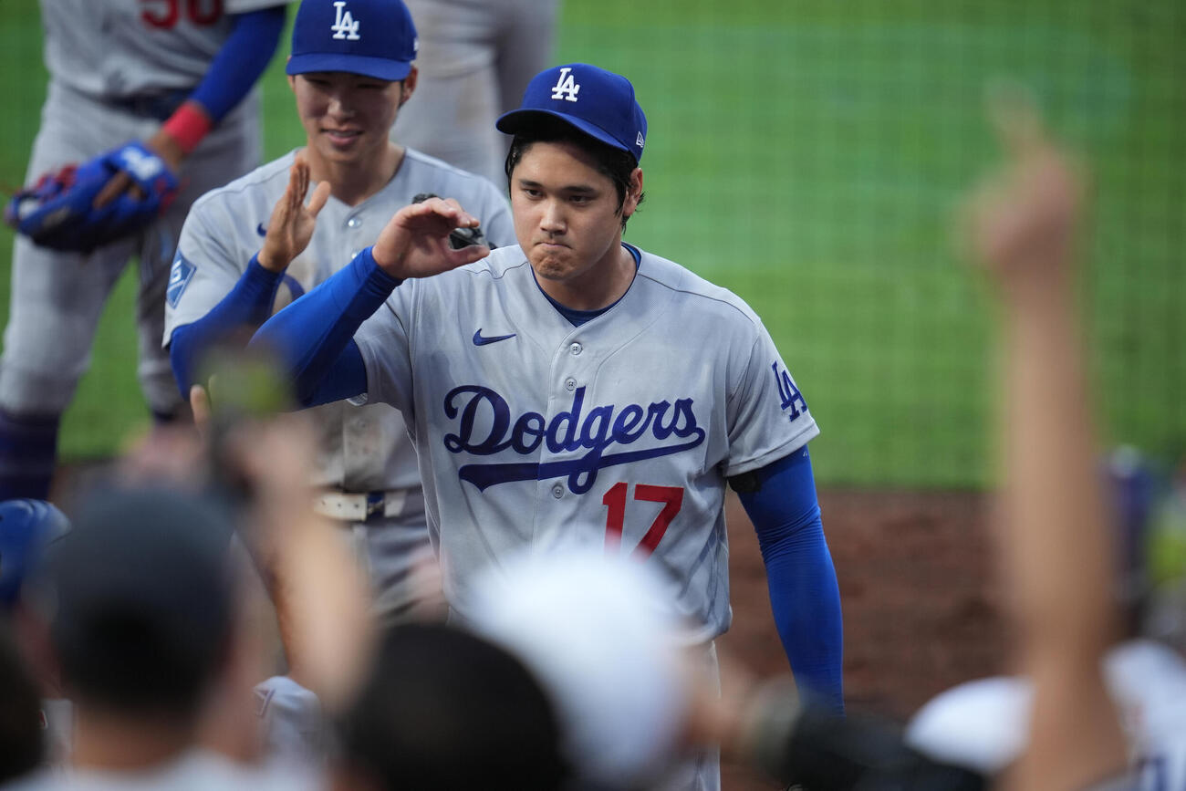 5回のピンチを無失点に抑えたドジャース大谷(AP)
