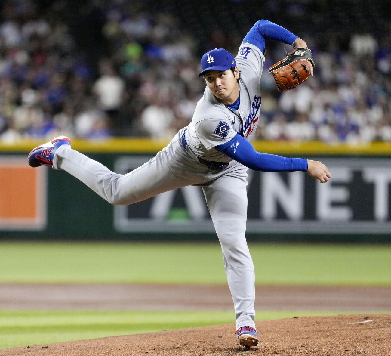 ダイヤモンドバックス戦に先発登板したドジャース・大谷＝フェニックス（共同）