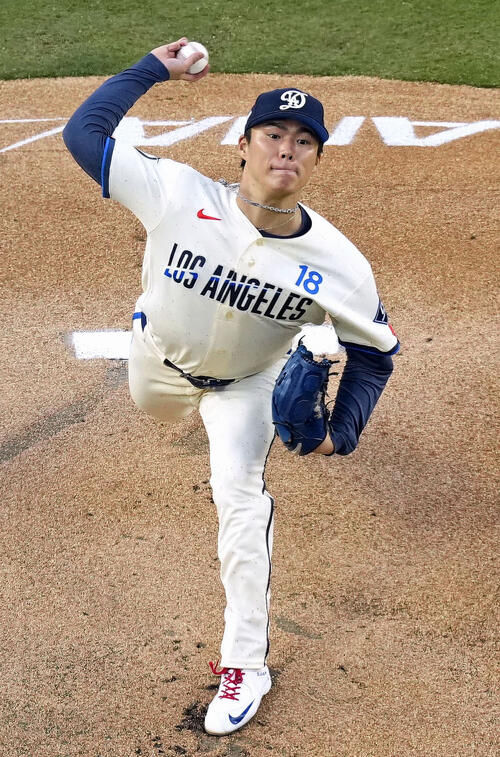 エンゼルス戦に先発したドジャース・山本=ロサンゼルス(共同)