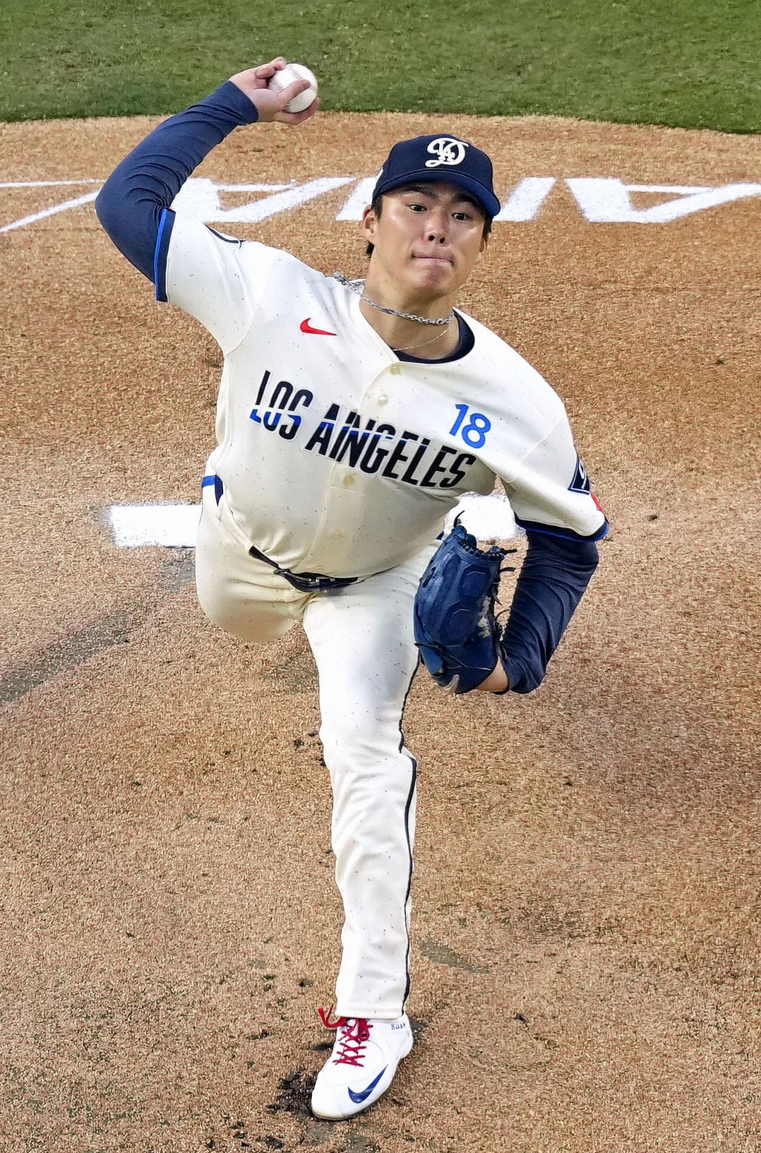 エンゼルス戦に先発したドジャース・山本＝ロサンゼルス（共同）