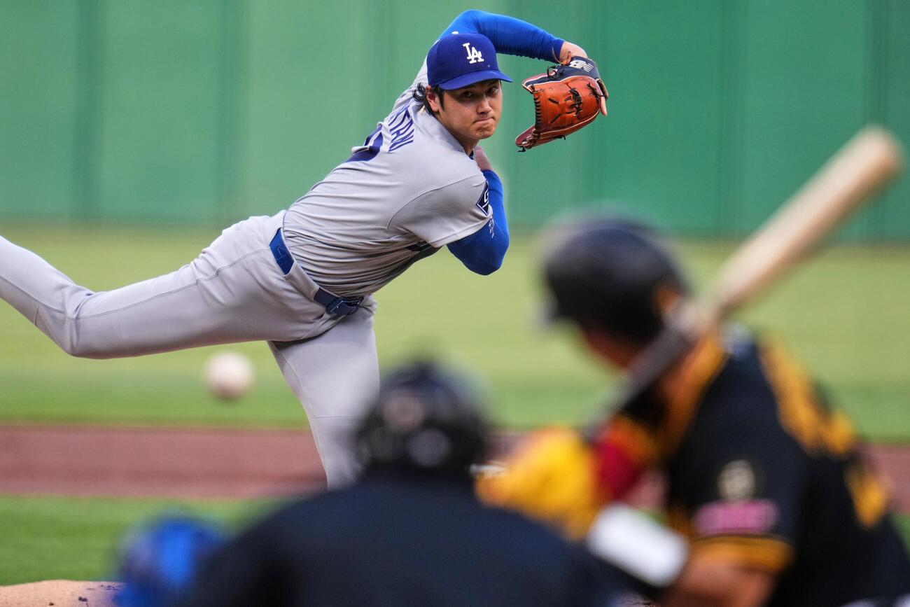 パイレーツ戦に先発登板したドジャース大谷（AP）