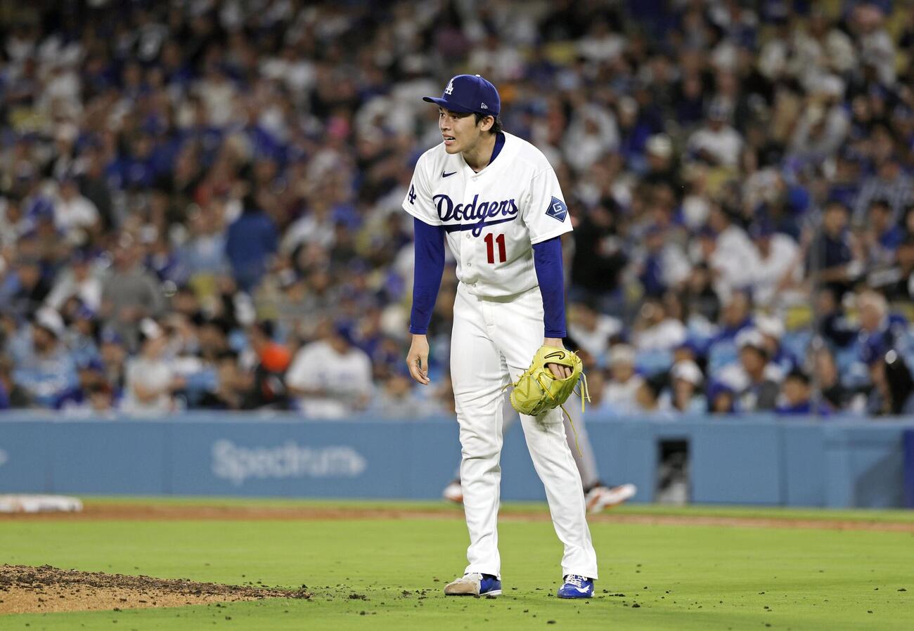 オリオールズ戦の6回、同点ソロを浴びたドジャース佐々木（共同）