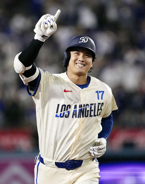 大谷翔平、9回に16号ソロ本塁打で4打数1安打 2児の父となってから