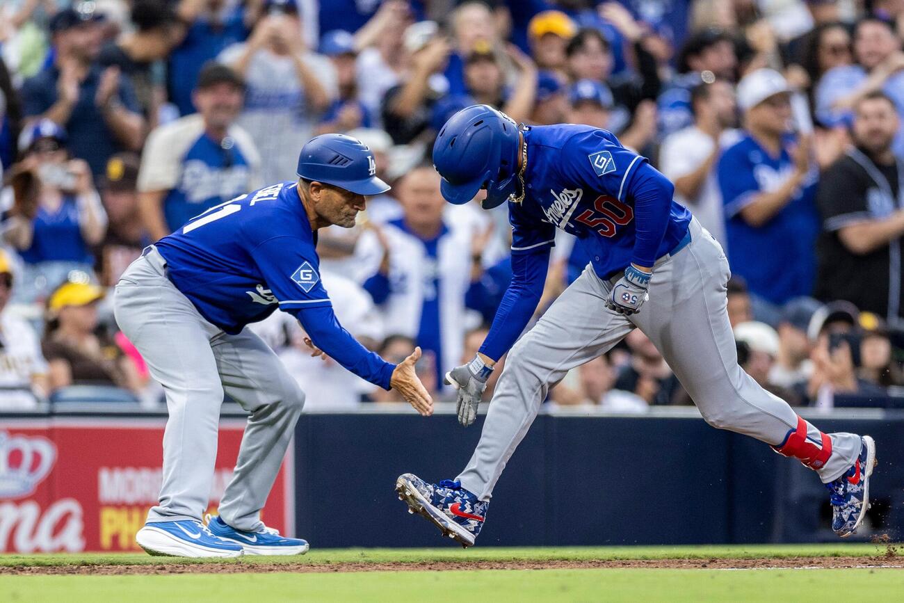 3試合連続本塁打となる11号3ランを放ったドジャースのベッツ（AP）