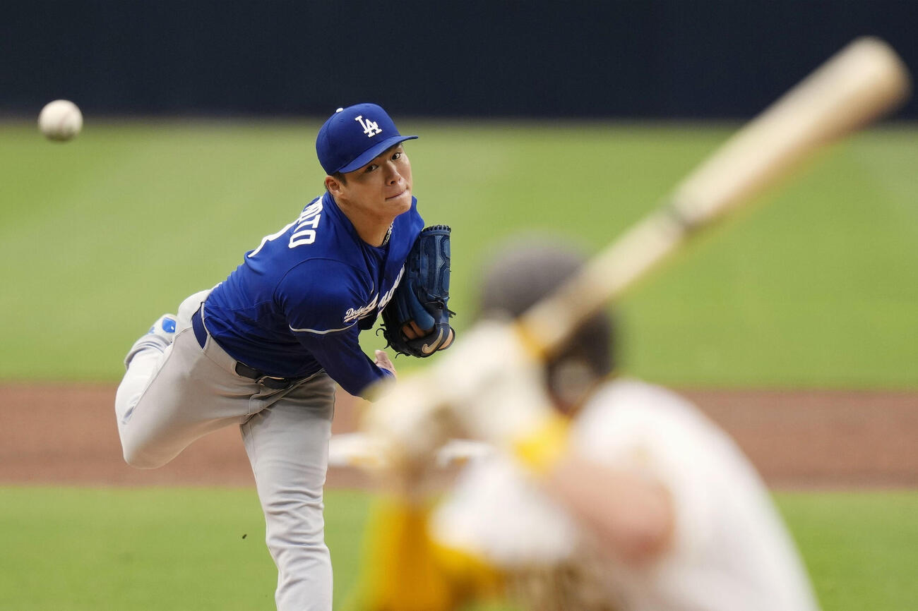 パドレス戦に先発したドジャース山本由伸（共同）