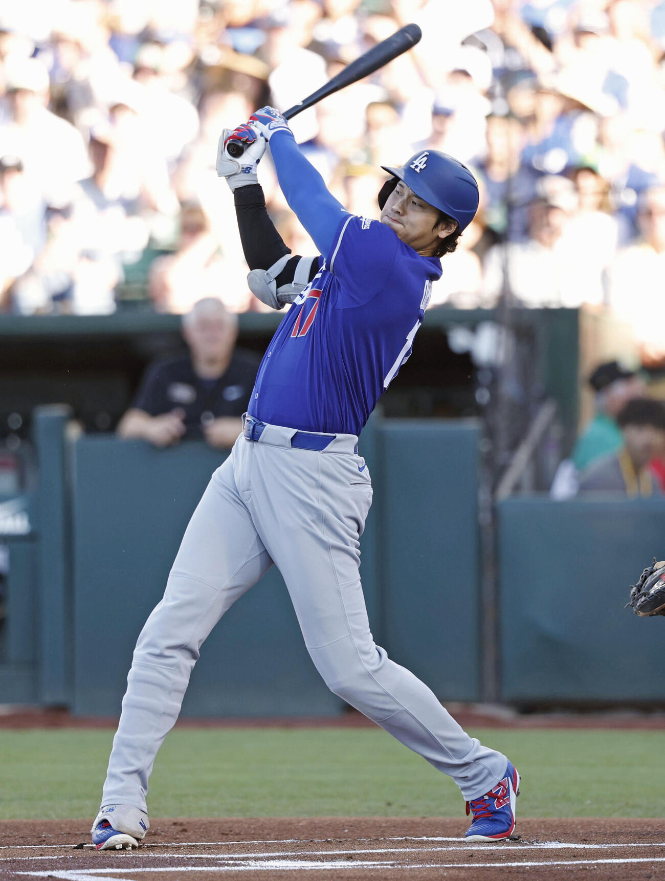 アスレチックス戦の1回、二ゴロに倒れたドジャース大谷翔平（共同）