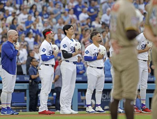 山本由伸、ピッチクロック違反にも動じず米自己最多タイ10奪三振
