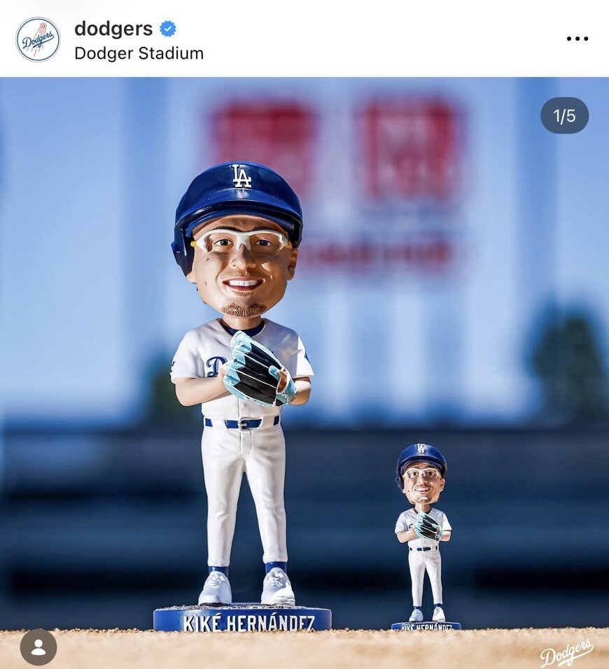 ドジャース公式インスタグラムが投稿したキケ・ヘルナンデス内野手のボブルヘッド人形の写真