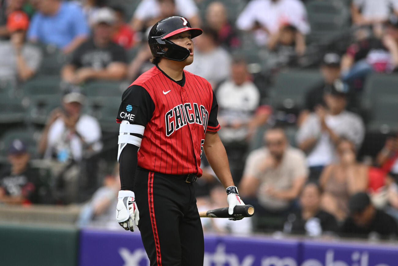 1回、三振に倒れたホワイトソックス村上(AP)