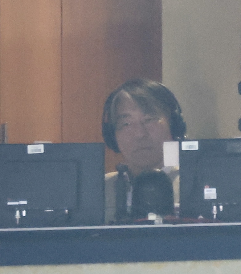 MLBオールスターゲーム　ナ・リーグ対ア・リーグ　解説席から試合を見守る松井秀喜氏（撮影・河田真司）