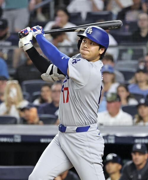 ヤンキース戦の6回、左飛に倒れたドジャース・大谷=ニューヨーク(共同)