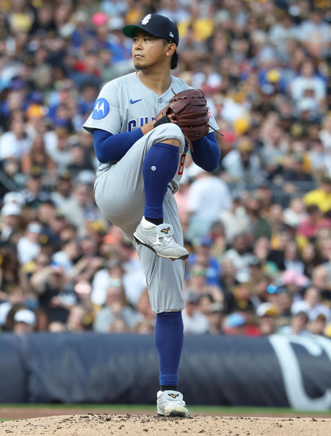 パイレーツ戦で力投するカブス今永昇太（ロイター）