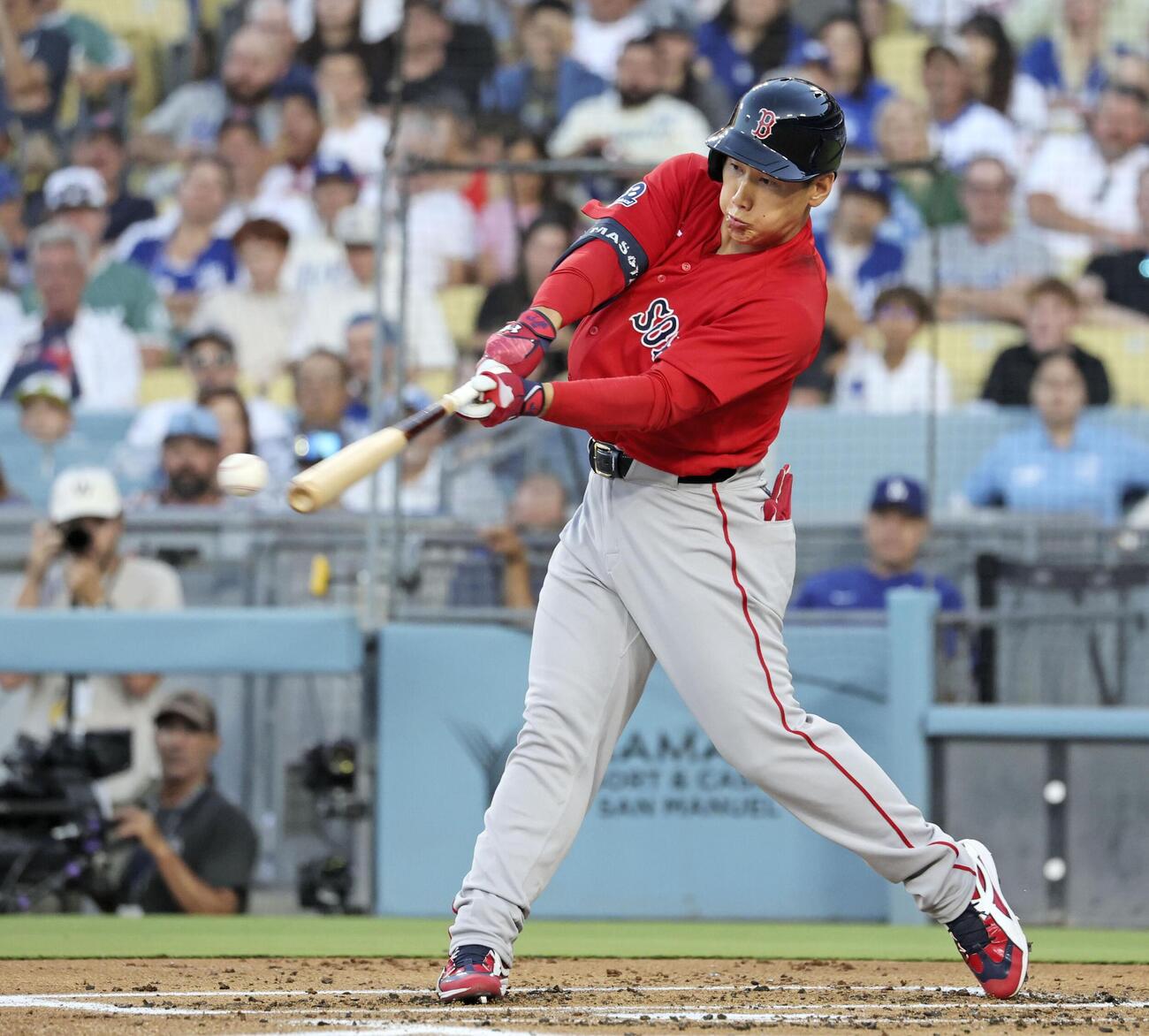 ドジャース戦の2回、一ゴロに倒れたレッドソックス・吉田＝ロサンゼルス（共同）