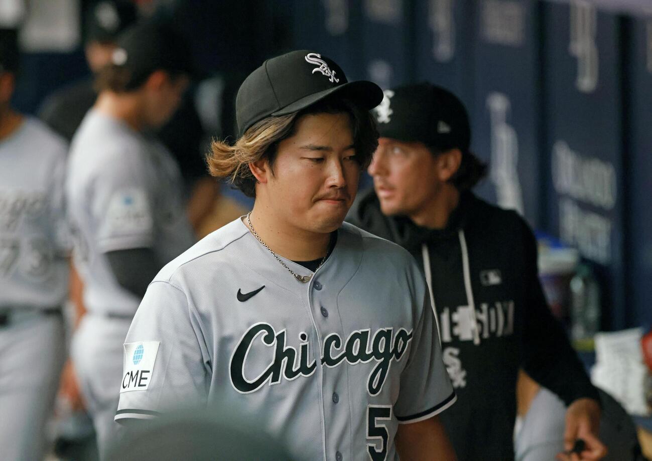 レイズに敗れ、引き揚げるホワイトソックス・村上＝セントピーターズバーグ（共同）