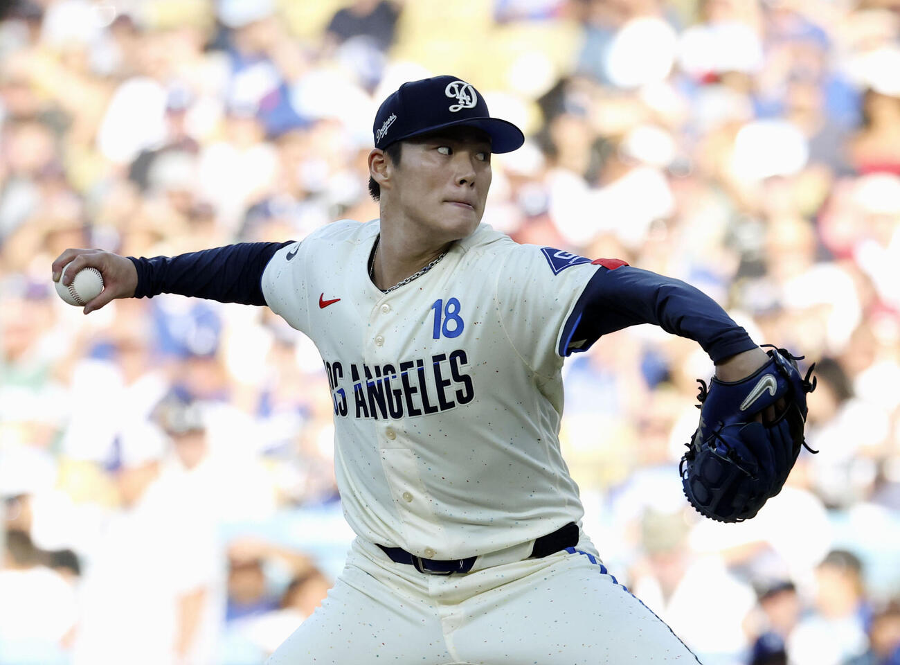 レッドソックス戦に先発したドジャース・山本＝ロサンゼルス（共同）