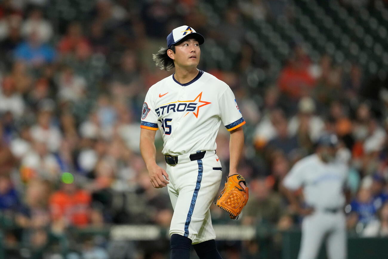 ブルージェイズ戦でメジャー初の救援登板し、3回無安打5奪三振の快投を見せたアストロズ今井達也（AP）