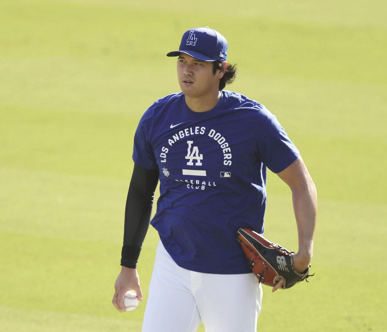 調整するドジャース・大谷＝ロサンゼルス（共同）