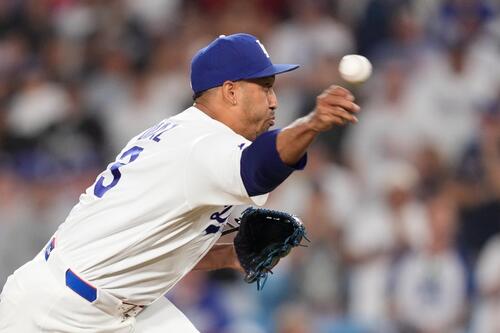 ブルワーズ戦9回に登板したドジャースの守護神ディアス(AP)