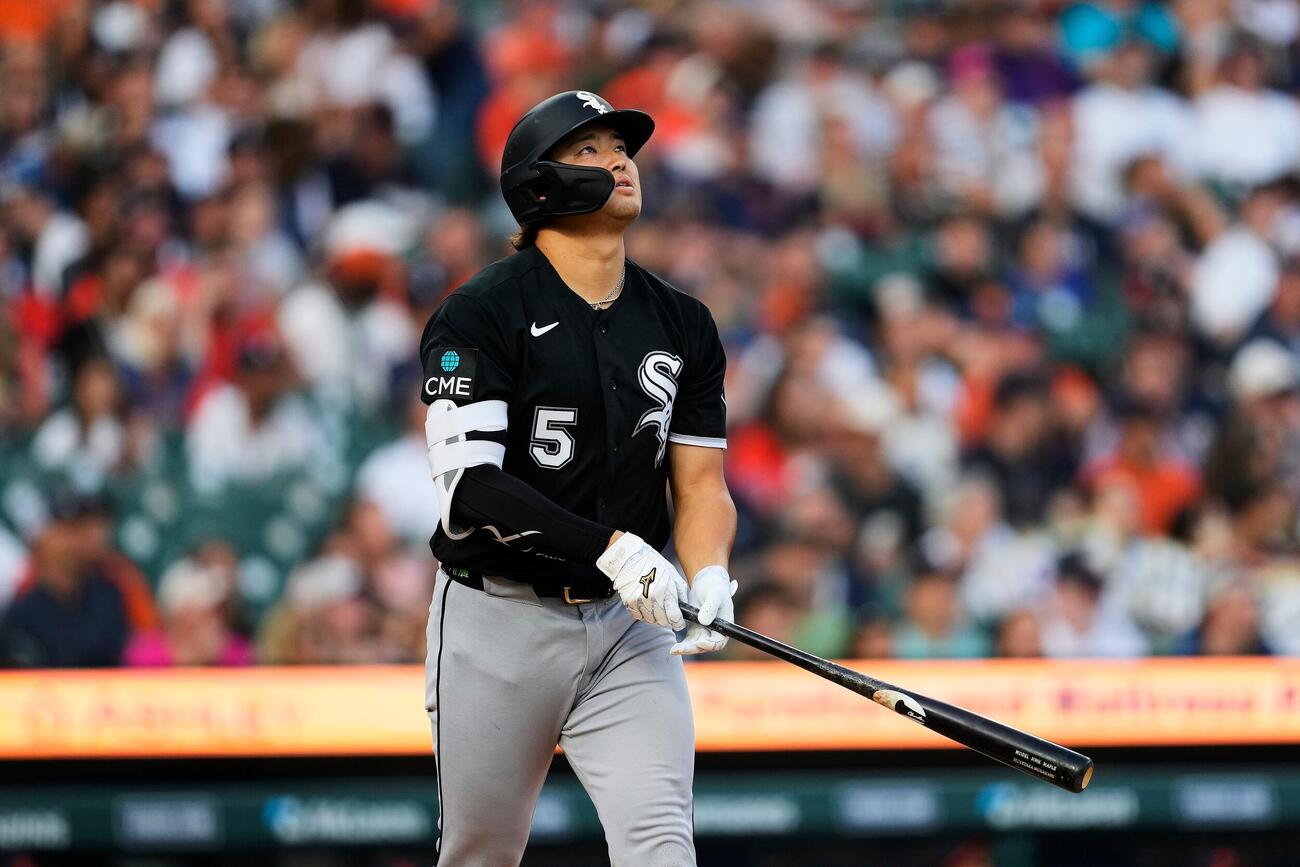 タイガース戦4回、27号ソロを放つホワイトソックス村上宗隆（AP）
