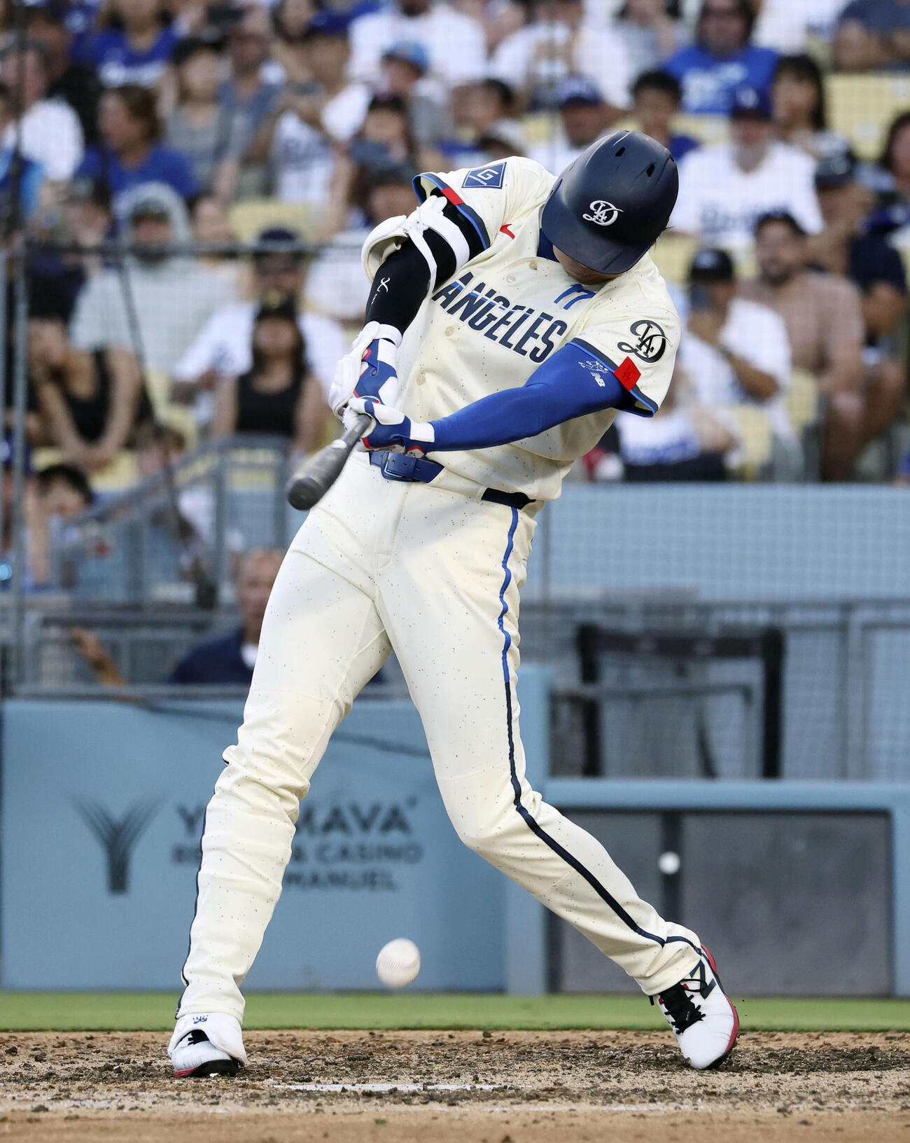 パイレーツ戦の8回、一ゴロに倒れるドジャース・大谷＝ロサンゼルス（共同）