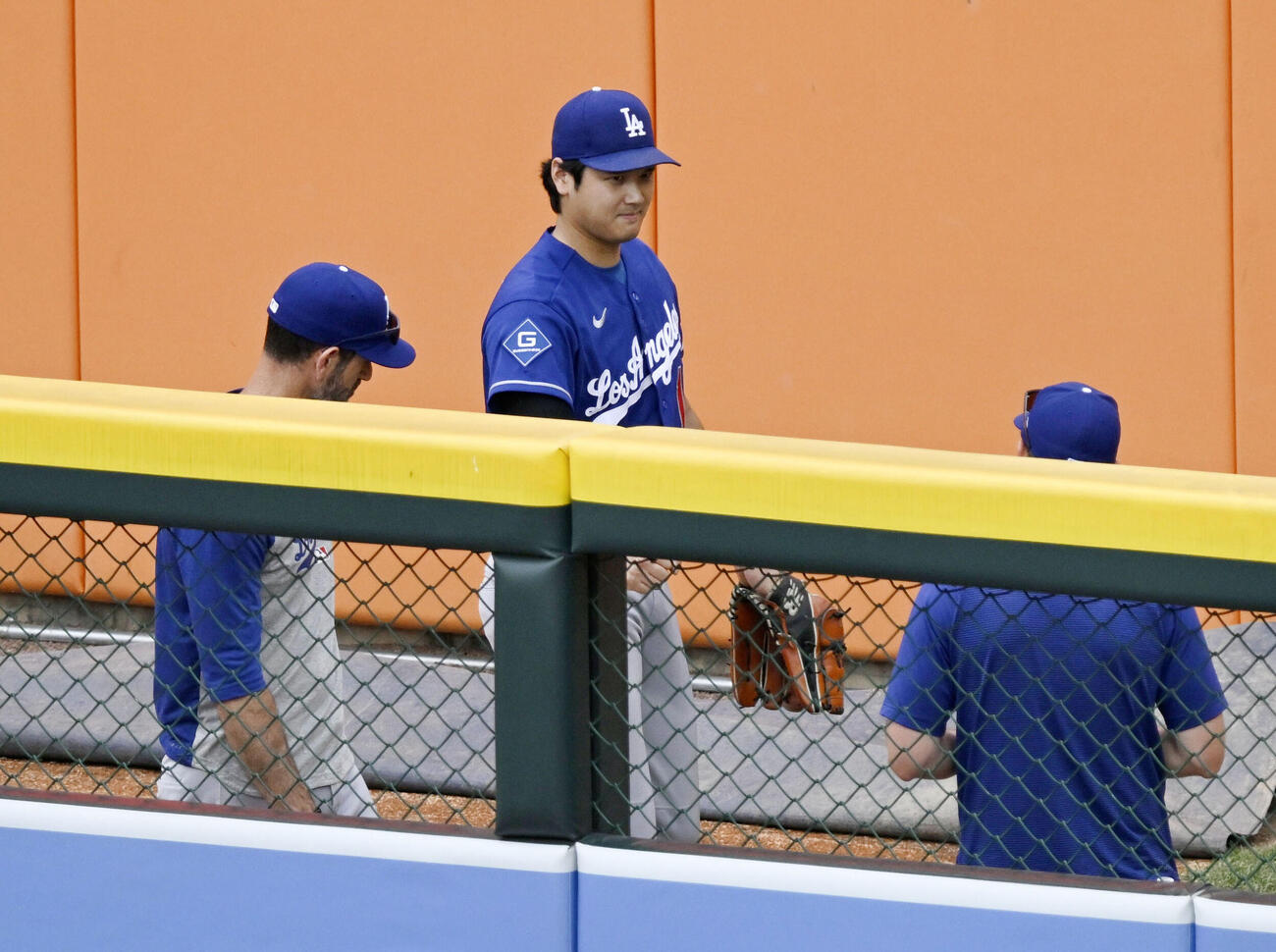 ブルペンでの投球練習を終えたドジャース・大谷＝デトロイト（共同）