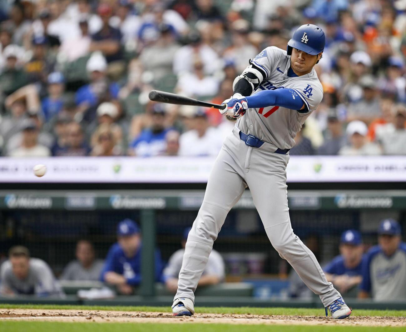 タイガース戦の7回、一ゴロに倒れるドジャース・大谷＝デトロイト（共同）