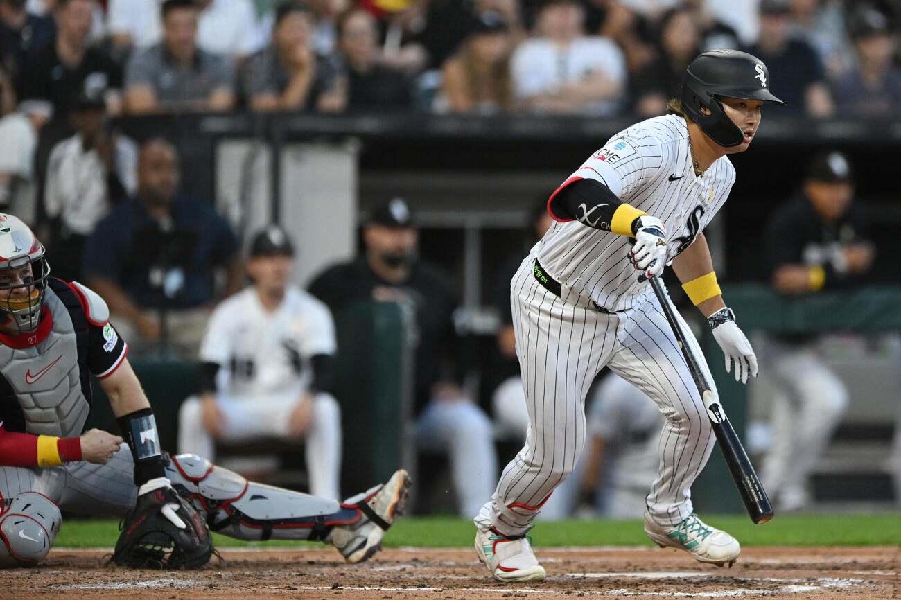 5回、先制適時打を放つホワイトソックス村上(AP)
