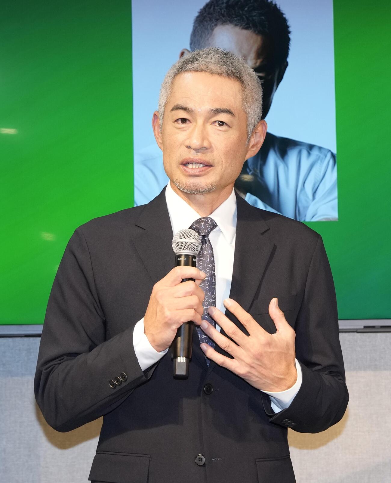 「競馬の日」ウィークに届ける「9.21JRAアニバーサリー」PR発表会に登壇するイチロー氏（撮影・小島史椰）