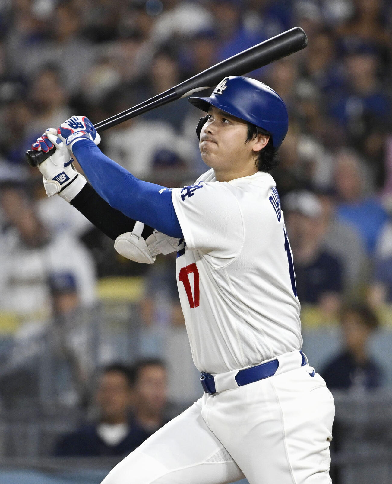 パドレス戦の5回、中飛に倒れたドジャース・大谷＝ロサンゼルス（共同）
