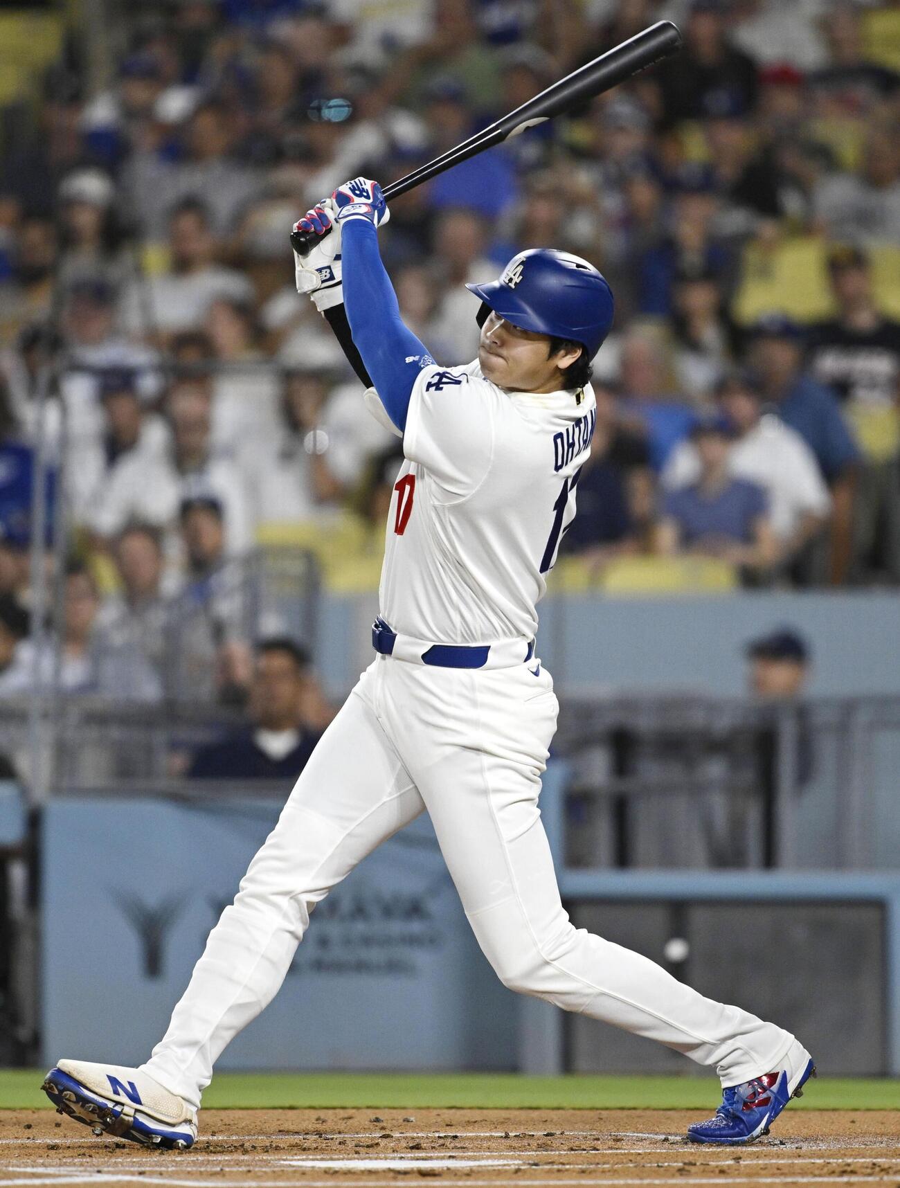 パドレス戦の1回、中飛に倒れたドジャース・大谷＝ロサンゼルス（共同）