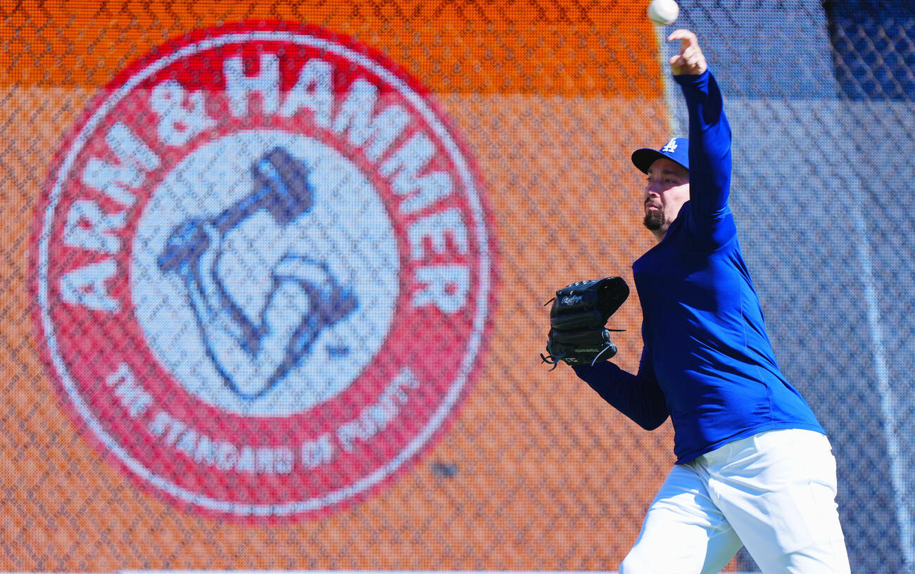 ドジャース対ブレーブス　試合前練習を行うドジャースのブレーク・スネル（撮影・垰建太）